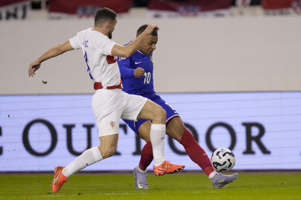 足球最宝贵 足球最宝贵