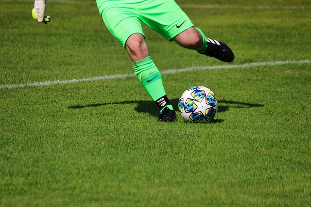 主教练滕哈 主教练滕哈